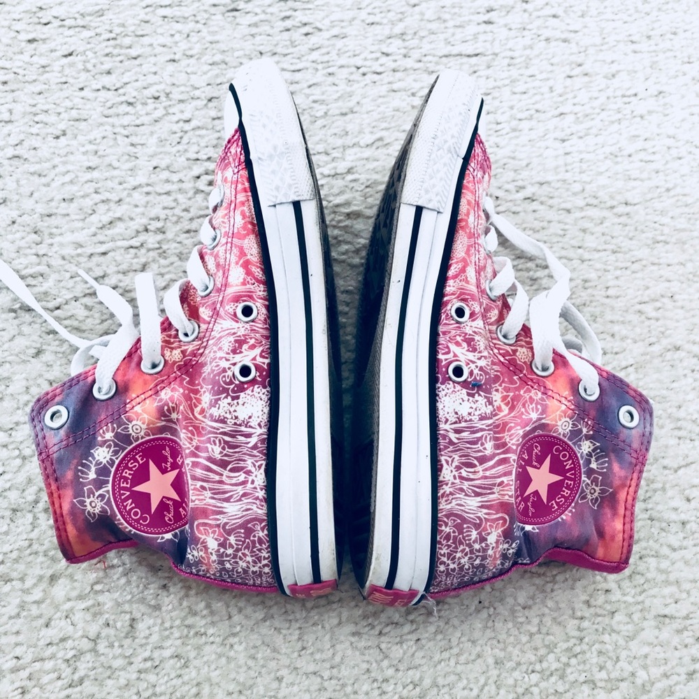 Converse shoes